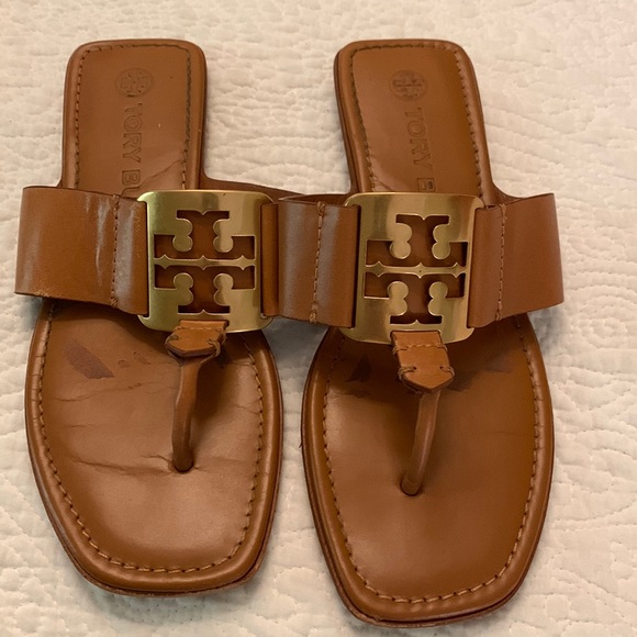 Great condition Tory Burch sandals - Picture 1 of 3